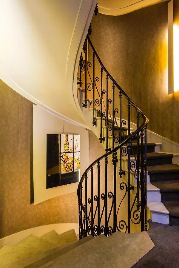 Apartament Cmg- Passy Tour Eiffel - 33 Paryż